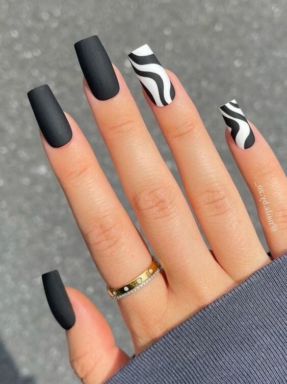 Black & White Nail Designs