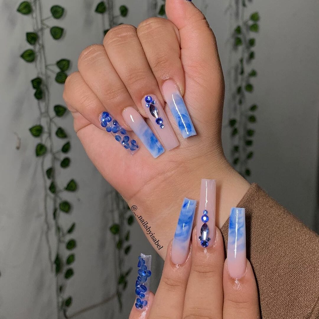 Blue nails design