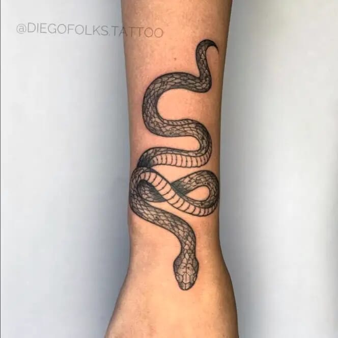 106 Wrist Snake Tattoos That Symbolize Transformation and Power ...