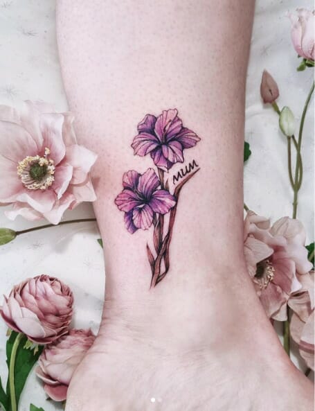 15 August’s Birth Flower Tattoo- Symbolize Strength with the Gladiolus ...