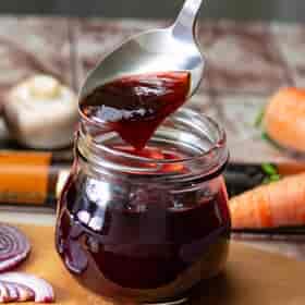The Ultimate Red Wine Reduction Steak Sauce Recipe - Cook Like A Chef