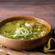 Savory Green Chicken Pozole Recipe (Perfect For Chilly Evenings)