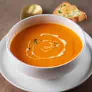 30-Minutes Creamy Carrot Soup (Luscious, Aromatic)